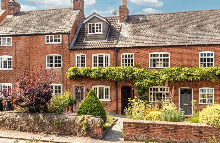 2 Bedroom Cottage For Sale In Station Road, Quorn, LE12