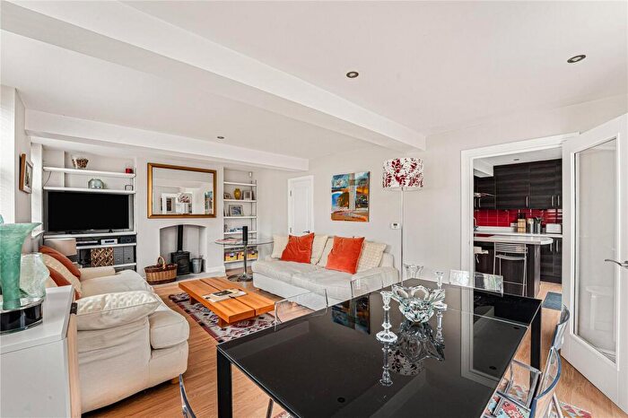2 Bedroom End Of Terrace House For Sale In Schoolbell Mews, Arbery Road, Bow, London, E3