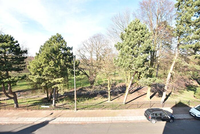1 Bedroom Flat To Rent In Bramley Road, Leicester, LE3