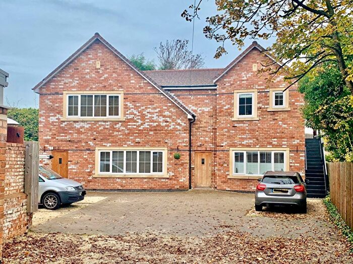 1 Bedroom Flat For Sale In While Road, Sutton Coldfield, B72