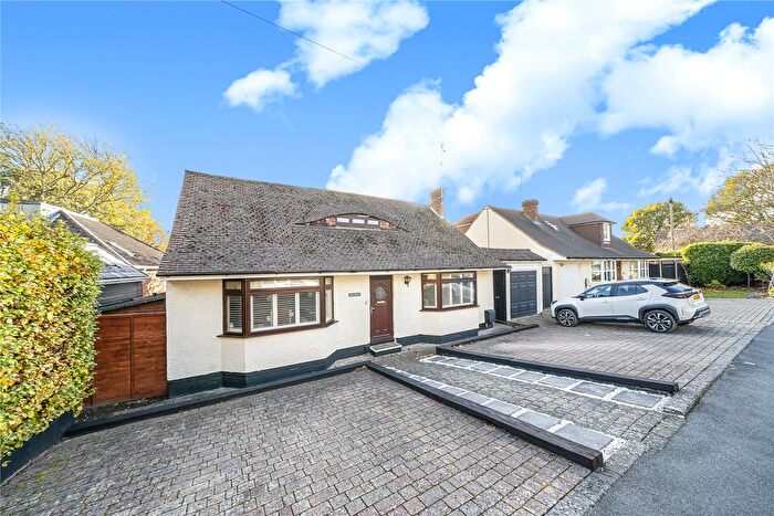 3 Bedroom Detached House For Sale In Woking, Surrey, GU21