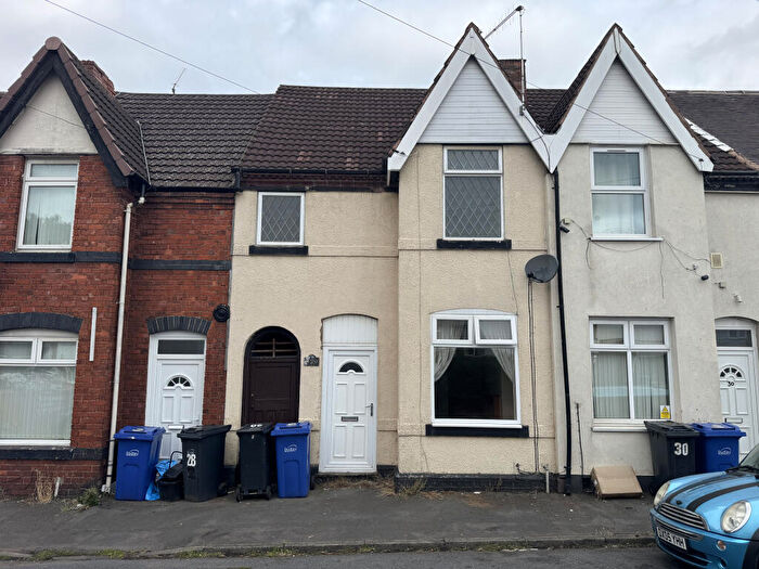 3 Bedroom Terraced House To Rent In Gill Street, Netherton, Dudley, West Midlands, DY2