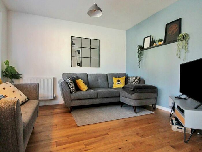 1 Bedroom Apartment To Rent In Mill Terrace, Elisabeth Gardens, SK5