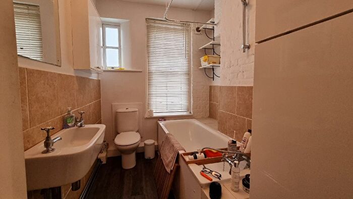 1 Bedroom Flat For Sale In Fanshaw Street, London, Hoxton, N1