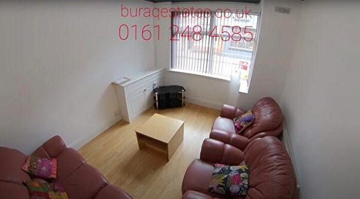 5 Bedroom House To Rent In Braemar Road, Manchester, M14
