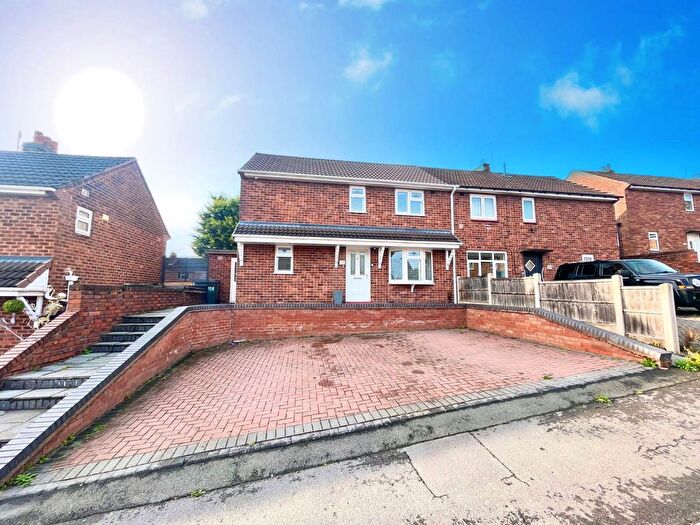 3 Bedroom Semi Detached House For Sale In Heath Road, Netherton, Dudley, DY2