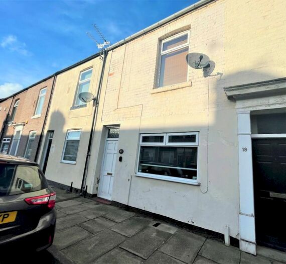 Houses for sale & to rent in TS4 2UN, Maple Avenue, Clairville