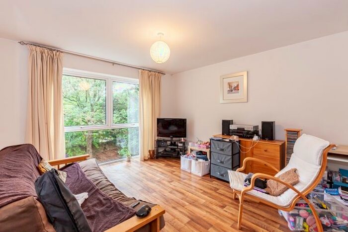 2 Bedroom Flat To Rent In Boundary Close, Woodstock, OX20