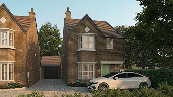 3 Bedroom Semi Detached House For Sale In Marsh Lane, Water Orton, Birmingham, Warwickshire, B46