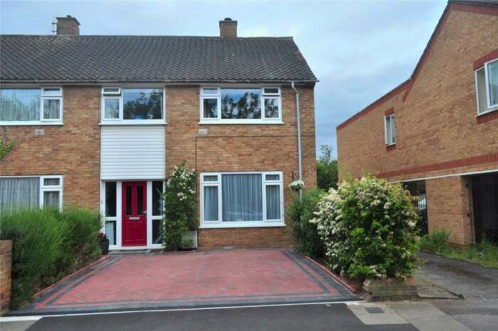 3 Bedroom End Of Terrace House To Rent In Langley Road, Staines-upon-thames, Surrey, TW18