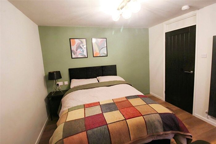 1 Bedroom Flat To Rent In Palatine Road, Manchester, Greater Manchester, M20