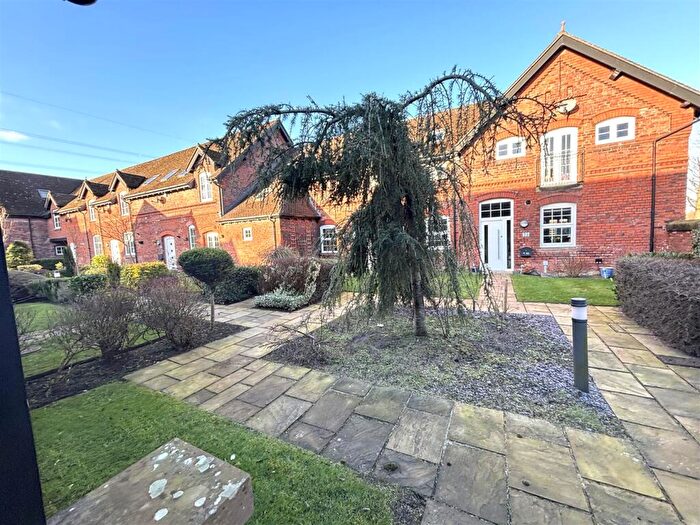 3 Bedroom House For Sale In Exclusive Ryder Court, Prescot, L35
