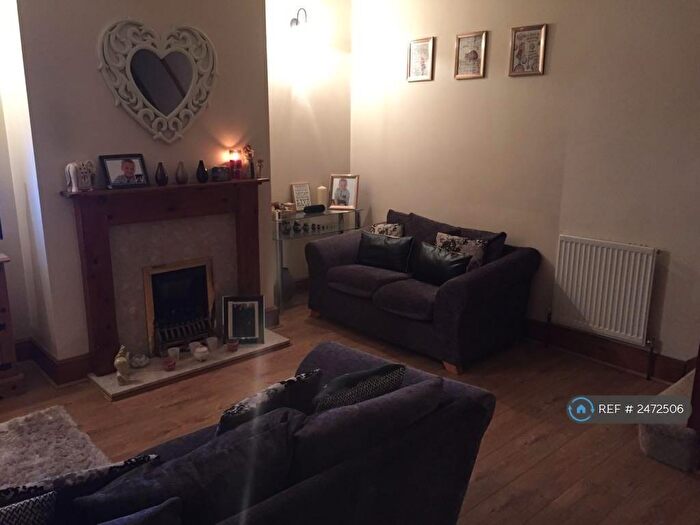 2 Bedroom Terraced House To Rent In Henley View, Leeds, LS13