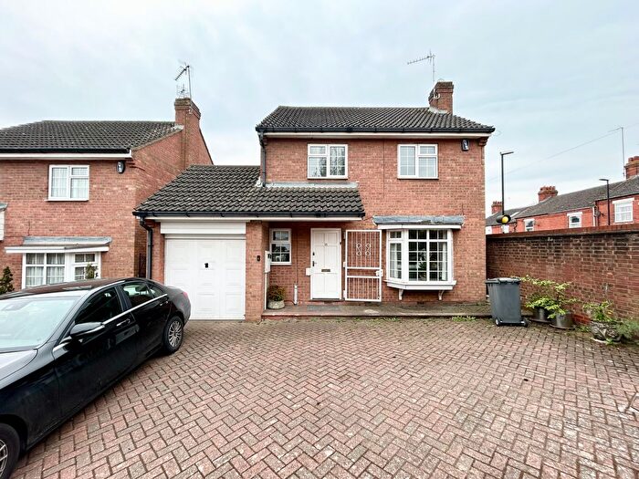 3 Bedroom Property To Rent In Senwick Drive, Wellingborough, NN8