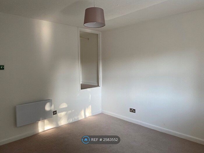 1 Bedroom End Of Terrace House To Rent In Bottisham Close, Lower Earley, Reading, RG6