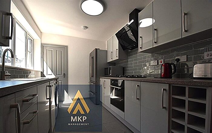 5 Bedroom End Of Terrace House To Rent In Derry Avenue, Mutley, Plymouth, PL4