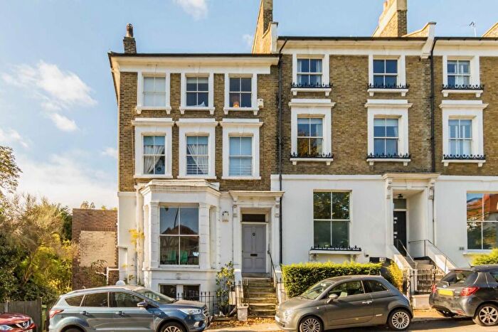 2 Bedroom Flat To Rent In Highgate West Hill, Highgate, N6