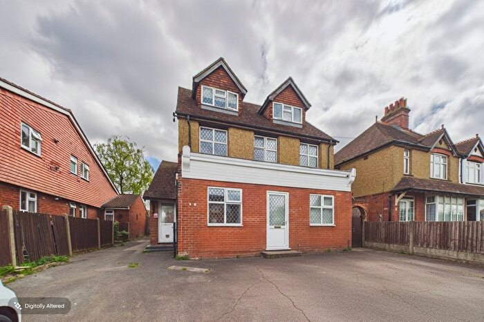 12 Bedroom Detached House For Sale In Basingstoke Road, Reading, Berkshire, RG2