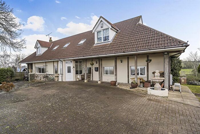 1 Bedroom Apartment To Rent In Over Lane, Almondsbury, Bristol, BS32