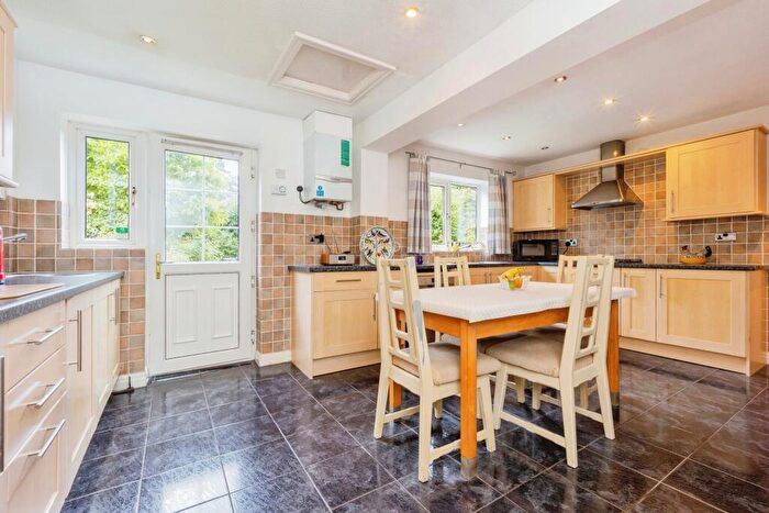 4 Bedroom Detached House For Sale In Granary Way, Sale, Greater Manchester, M33