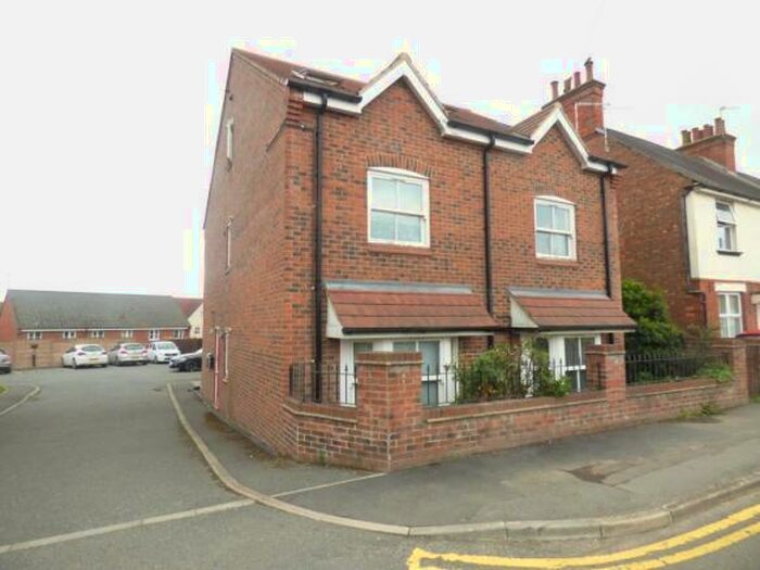 2 Bedroom Apartment To Rent In The Callis, Ashby De La Zouch, Leicestershire, LE65