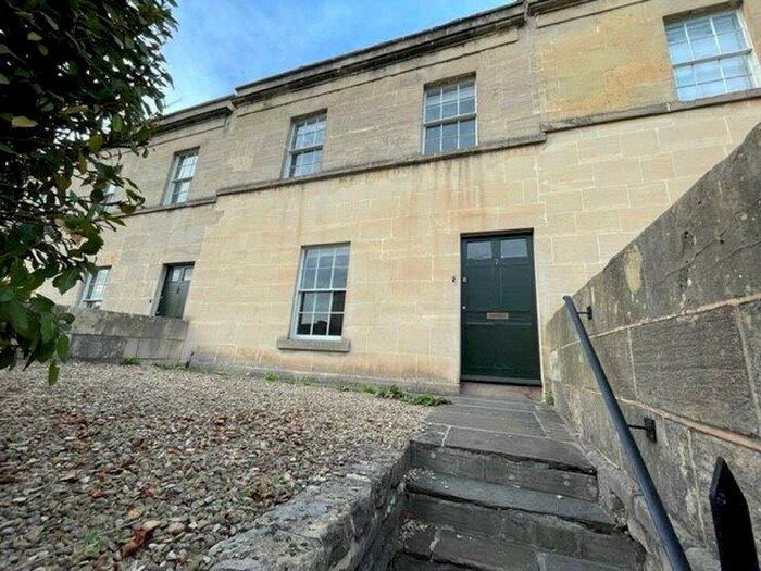 3 Bedroom Terraced House To Rent In Lark Place, Bath, BA1