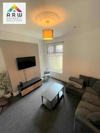 5 Bedroom Terraced House To Rent In Ferndale Road, Liverpool, Merseyside, L15
