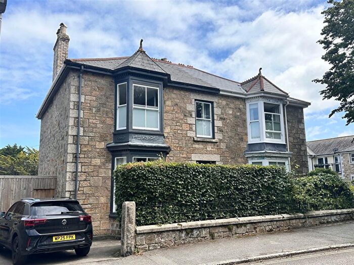 4 Bedroom Detached House For Sale In Trelawney Road, Camborne, TR14