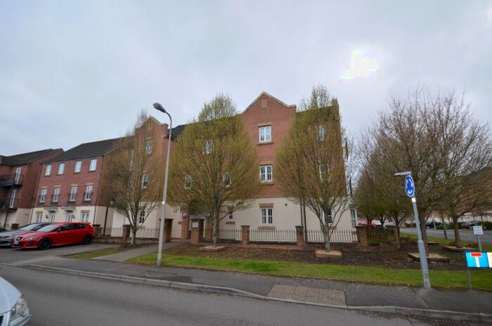 2 Bedroom Flat To Rent In Threipland Drive, Regents Place, Heath, Cardiff, CF14