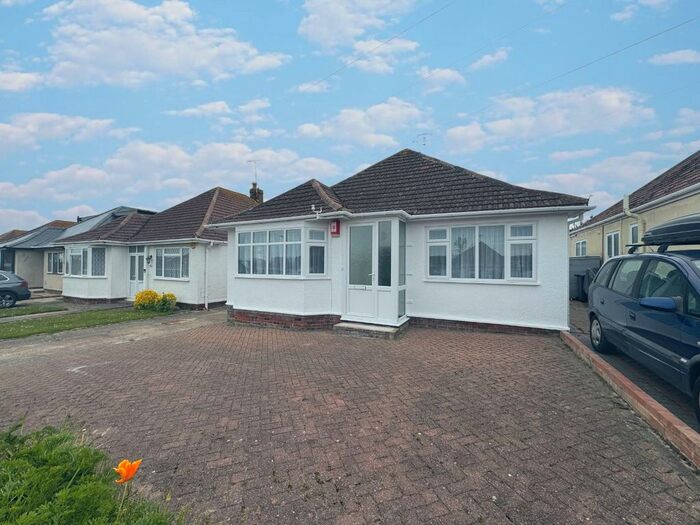 2 Bedroom Bungalow To Rent In Botany Road, Broadstairs, Kent, CT10