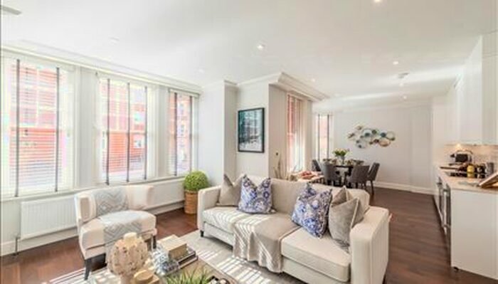 3 Bedroom Flat To Rent In Ravenscourt Park, London, W6