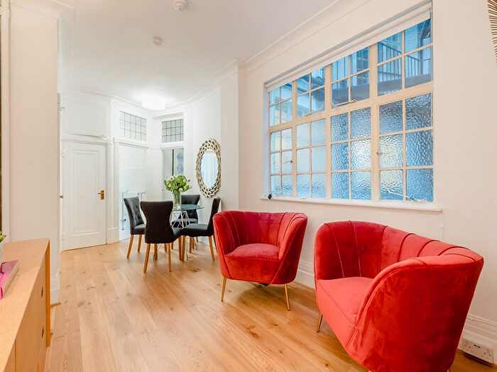 2 Bedroom Flat To Rent In Two Bedroom, To Let, Park Road, NW8