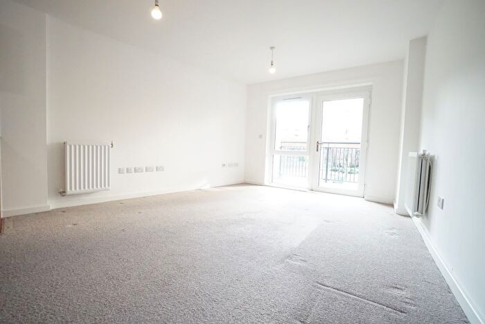 1 Bedroom Flat To Rent In John Thornycroft Road, Southampton, SO19