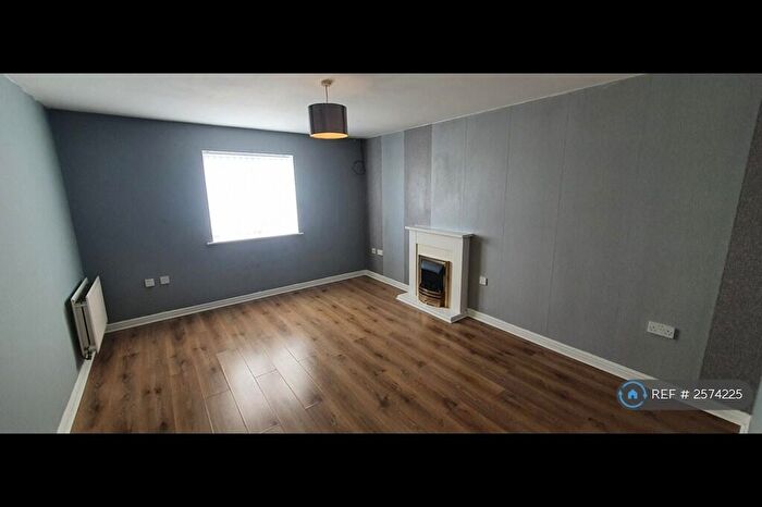 2 Bedroom Flat To Rent In Harbreck Grove, Liverpool, L9