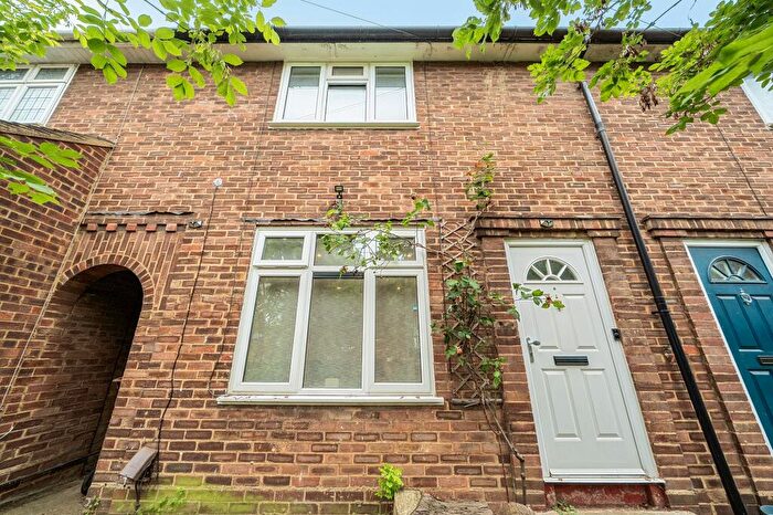 2 Bedroom Terraced House For Sale In Weale Road, London, E4