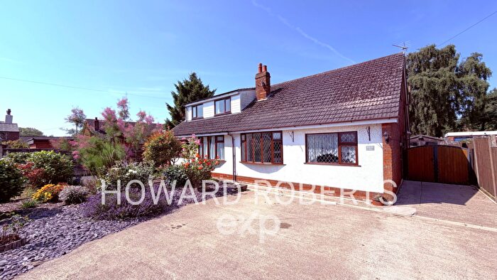 4 Bedroom Semi Detached House For Sale In Liverpool Old Road, Walmer Bridge, PR4