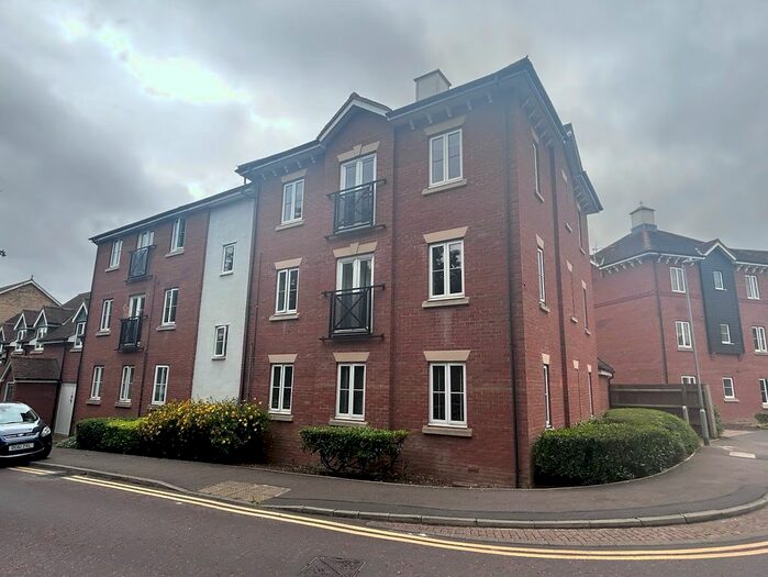 2 Bedroom Flat To Rent In Bradford Drive, Colchester, CO4