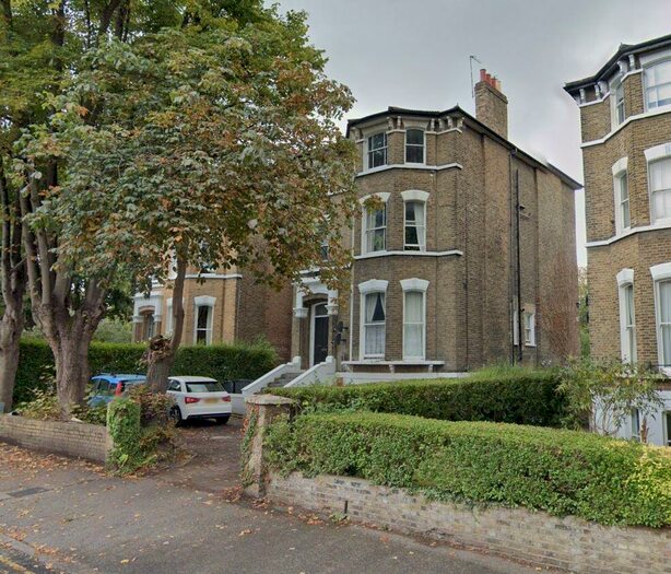 2 Bedroom Flat To Rent In Manor Park Lewisham, SE13
