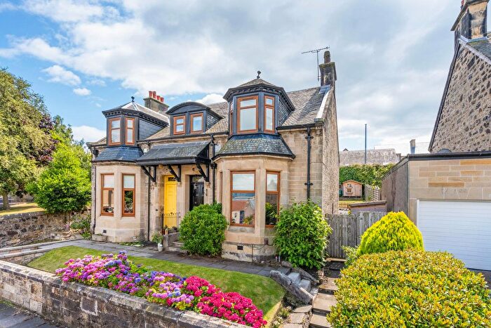 3 Bedroom Semi Detached House For Sale In Stewart Avenue, Bo'ness, EH51