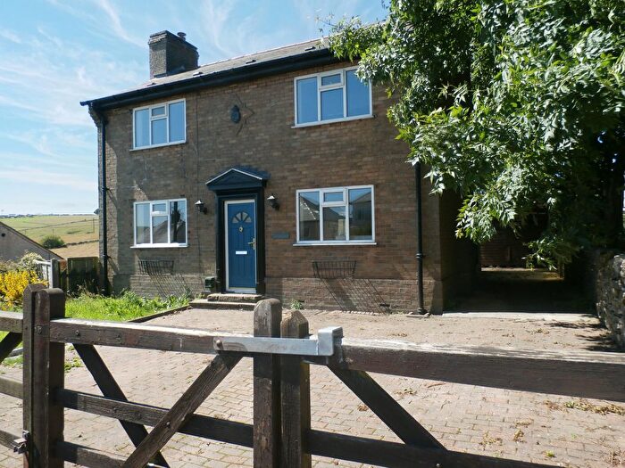 4 Bedroom Detached House For Sale In School Road, Peak Dale, SK17