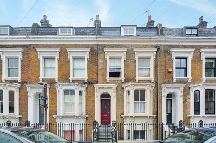 2 Bedroom Terraced House To Rent In Tomlins Grove, Bow, London, E3