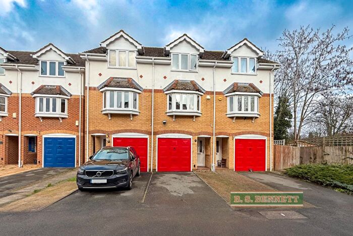 3 Bedroom Town House For Sale In Harcourt, Wraysbury, TW19