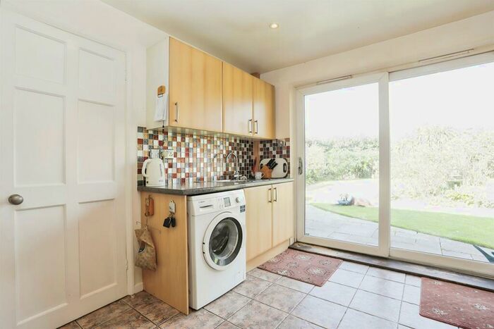 2 Bedroom Semi-Detached Bungalow For Sale In Oaklands, Cransford, Woodbridge, IP13