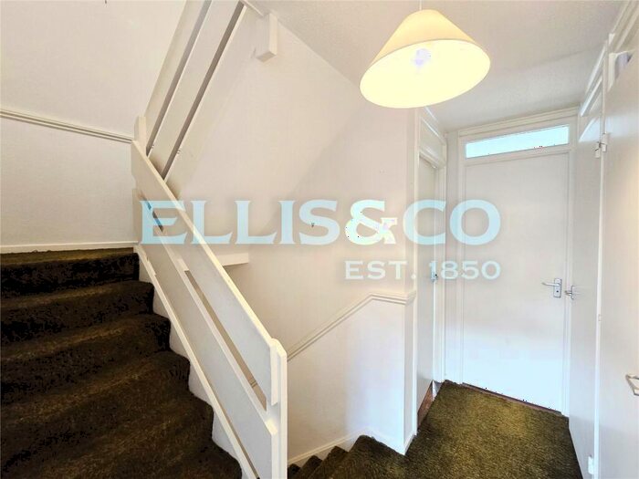 3 Bedroom Terraced House To Rent In Hawkins Close, Harrow, HA1