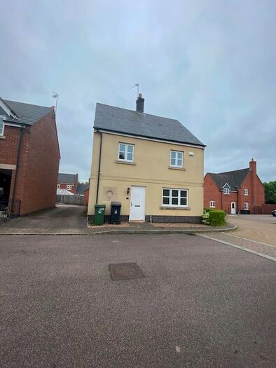 3 Bedroom Detached House To Rent In Pinfold Close, Birstall, Leicester, LE4