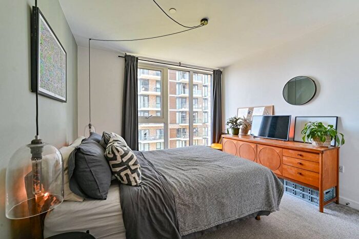 2 Bedroom Flat For Sale In Drummond House, Woolwich Riverside, London, SE18