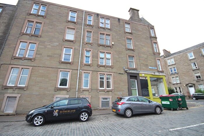1 Bedroom Flat To Rent In Forest Park Place, West End, Dundee, DD1
