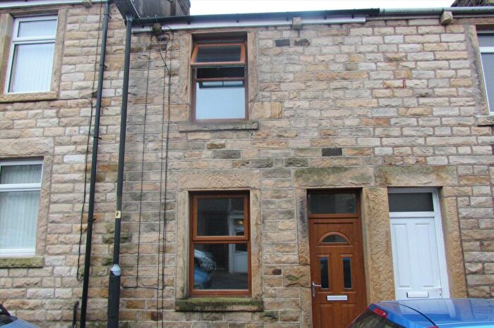 2 Bedroom House To Rent In Eastham Street, Lancaster, LA1