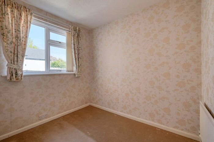 3 Bedroom Bungalow For Sale In Scott Road, Headless Cross, Redditch, B97