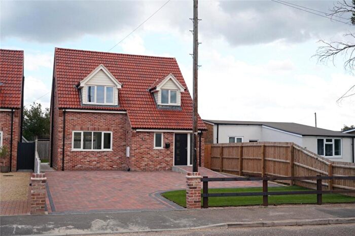 3 Bedroom Detached House For Sale In Aspal Hall Road, Beck Row, Bury St. Edmunds, Suffolk, IP28